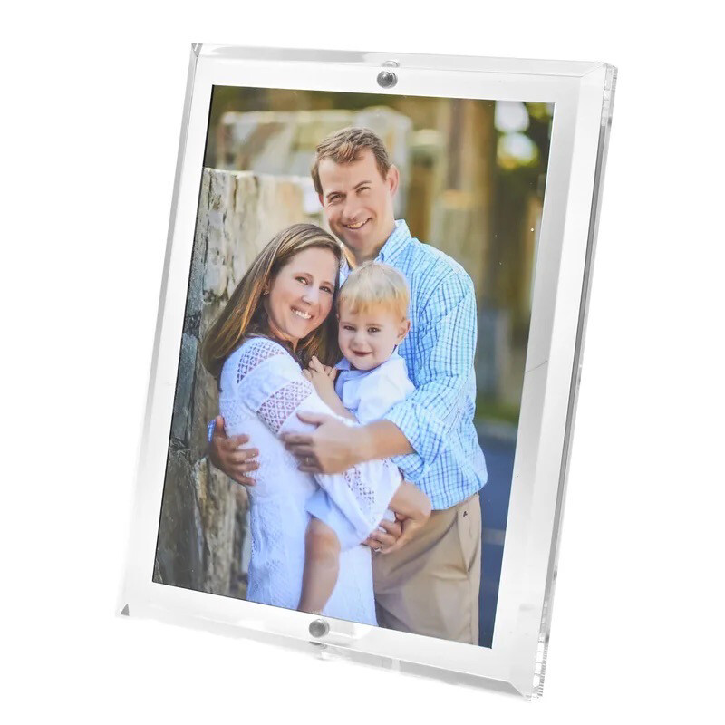 Tara Wilson 8x10 Frame