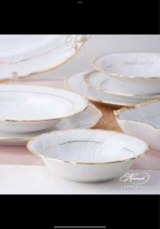 Herend Golden Edge Dinner, Dessert And Scalloped Dinner Bowl  Need 20