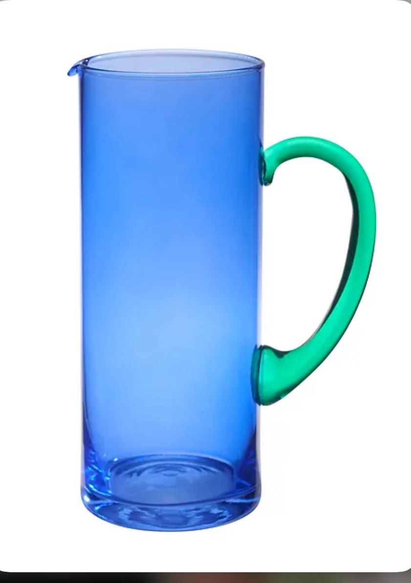 Lateral Objects Pitcher