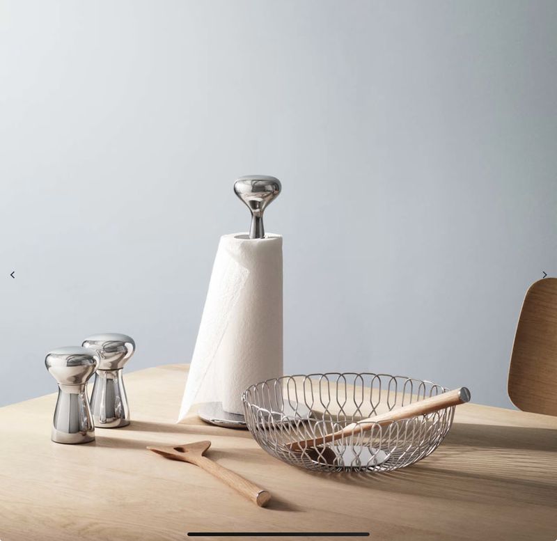 Alfredo Paper Towel Holder