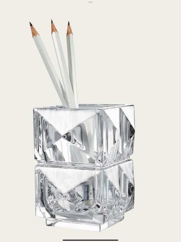 Baccarat Louxor Vase Needs 2