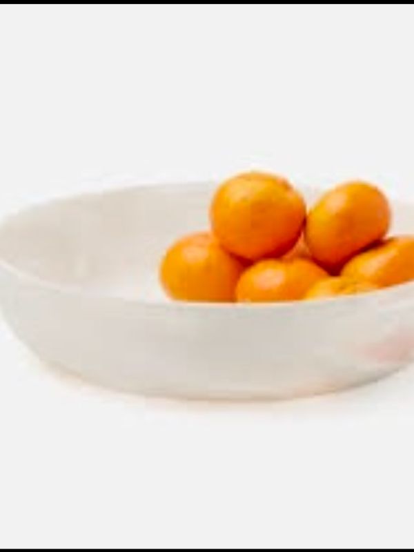 Hugo White Resin Large Bowl 1 Purchased Needs 1