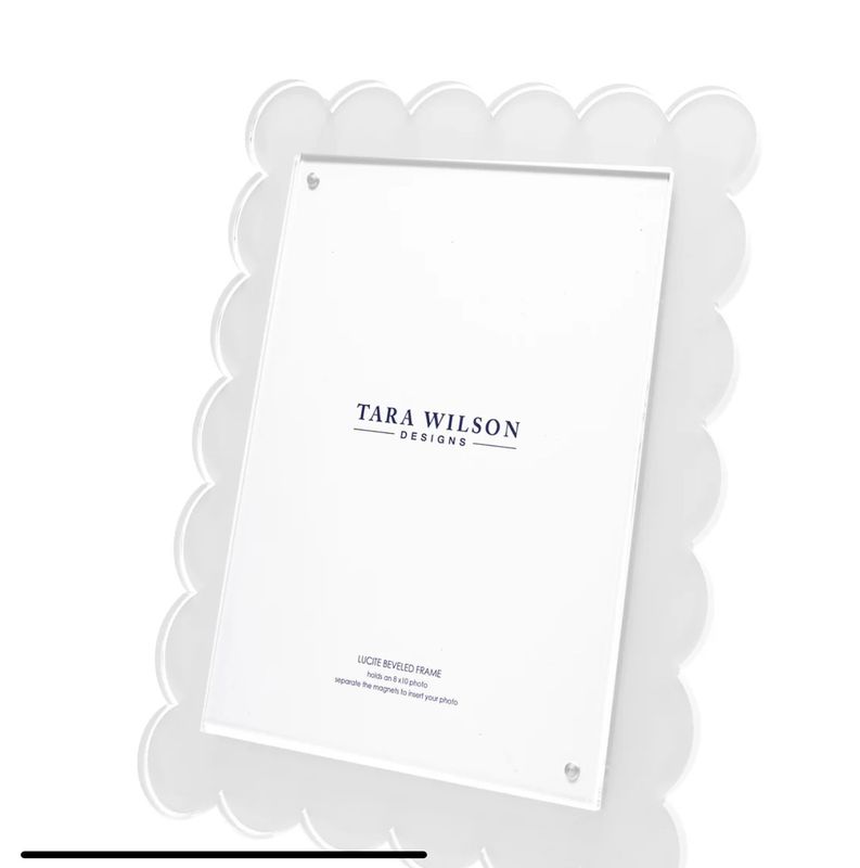 Tara Wilson 8x10 Clear Scalloped Frame