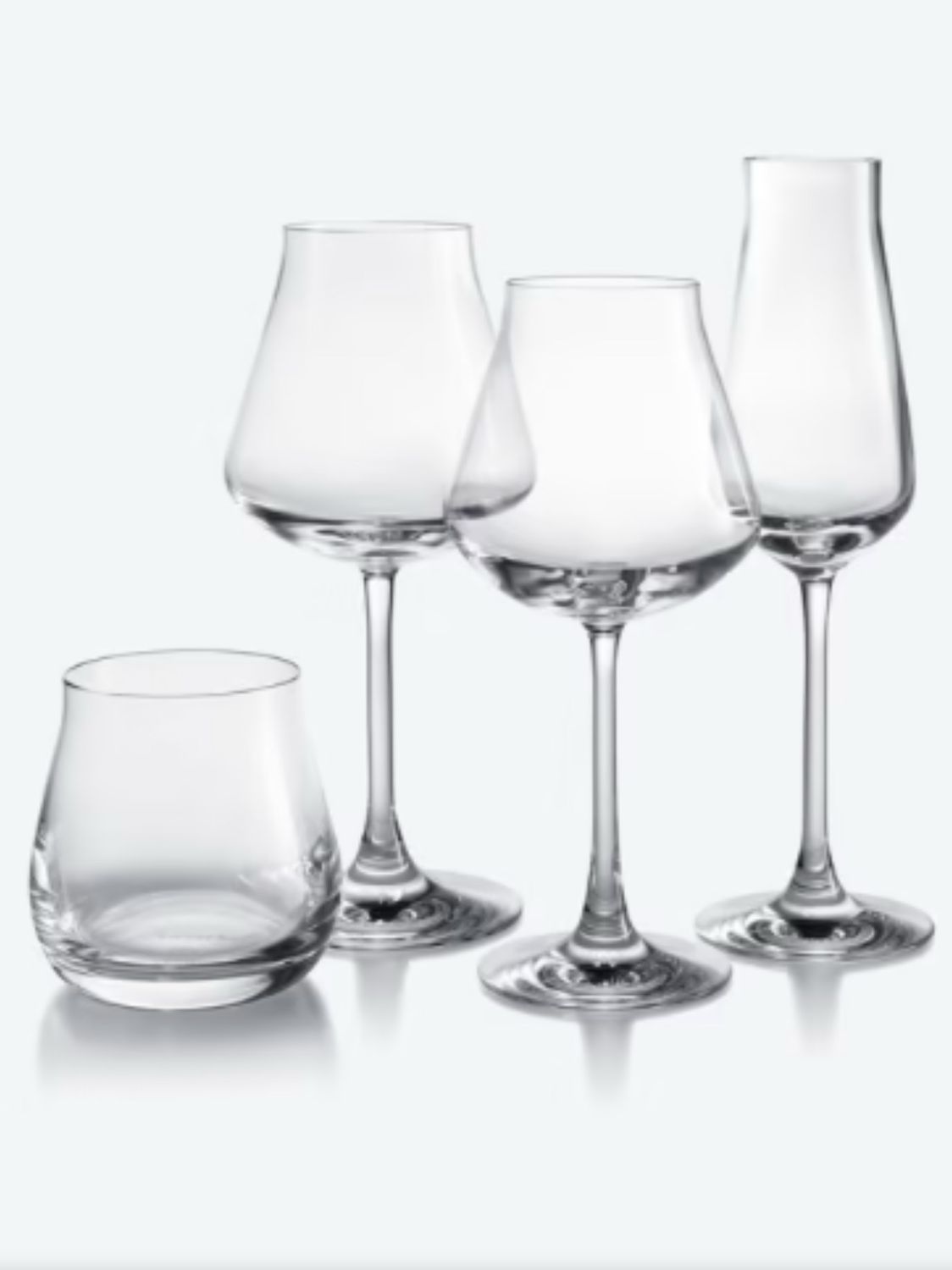 Baccarat Made In France Chateau Red Wine Goblet (size 2) Needs 4 Sets