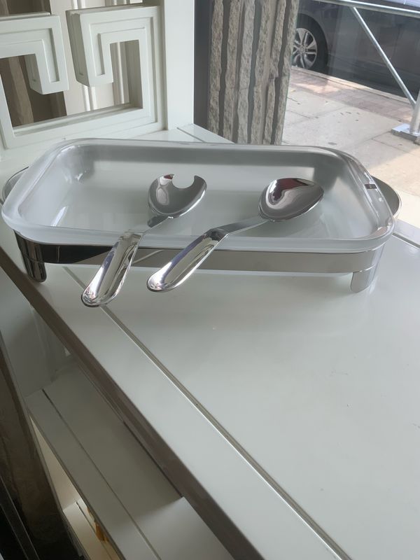 Riva Oven To Table With Servers