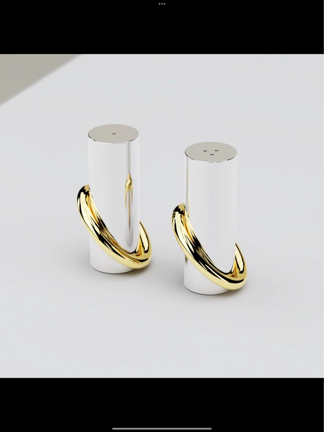 Anna New York Salt And Pepper Shakers