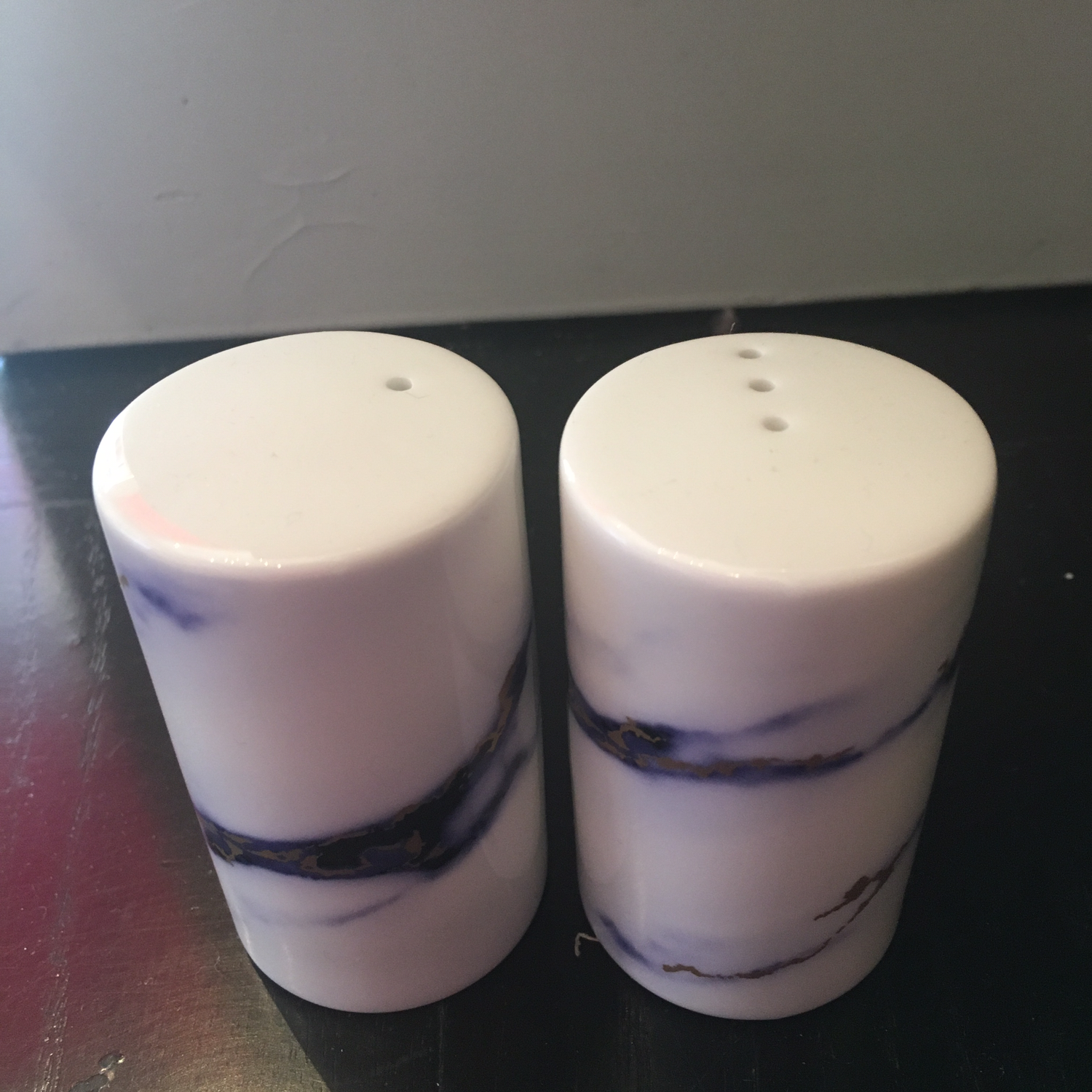 Prouna Marble  Salt Shakers (in BLACK)
