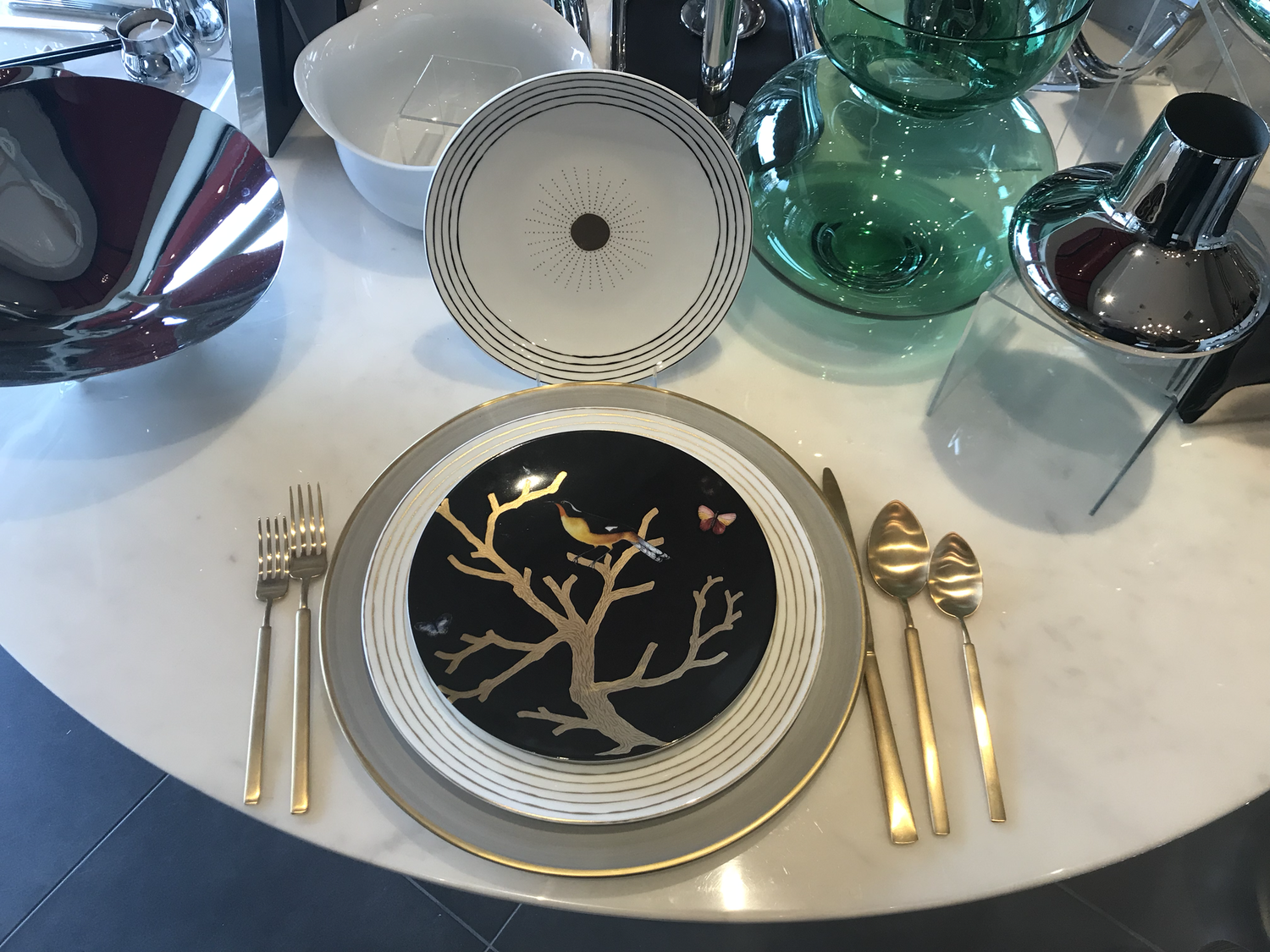 Bernardaud Aux Oiseaux 14 Black Dessert Plates