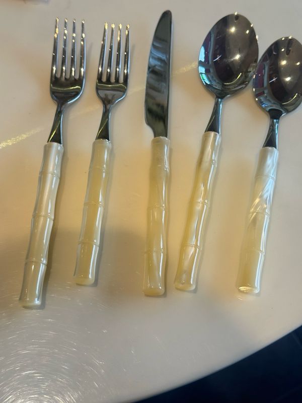 Bamboo White And Stainless Flatware 5 Piece Made In Italy Needs 12