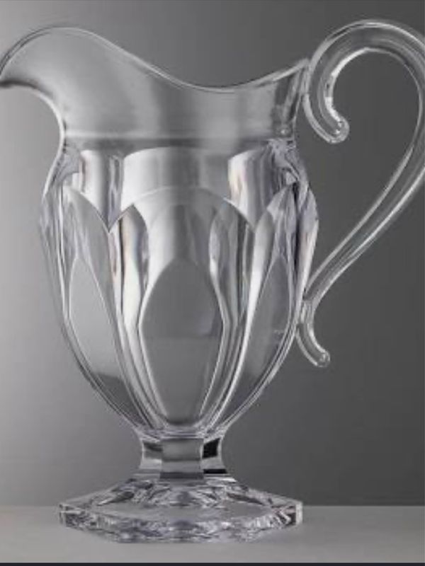 Mario Clear Pitcher