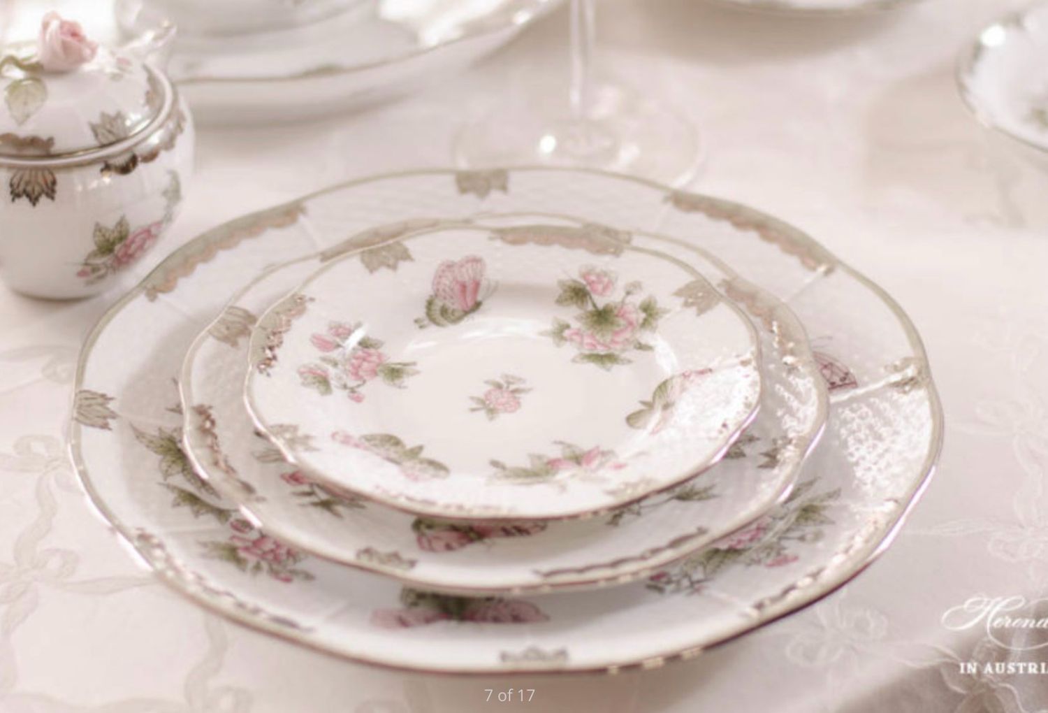 Herend Queen Victoria Gray- Platinum Service Plate/ Princess Victoria Gray- Platinum Dessert And Scalloped Dinner Bowl Needs 16