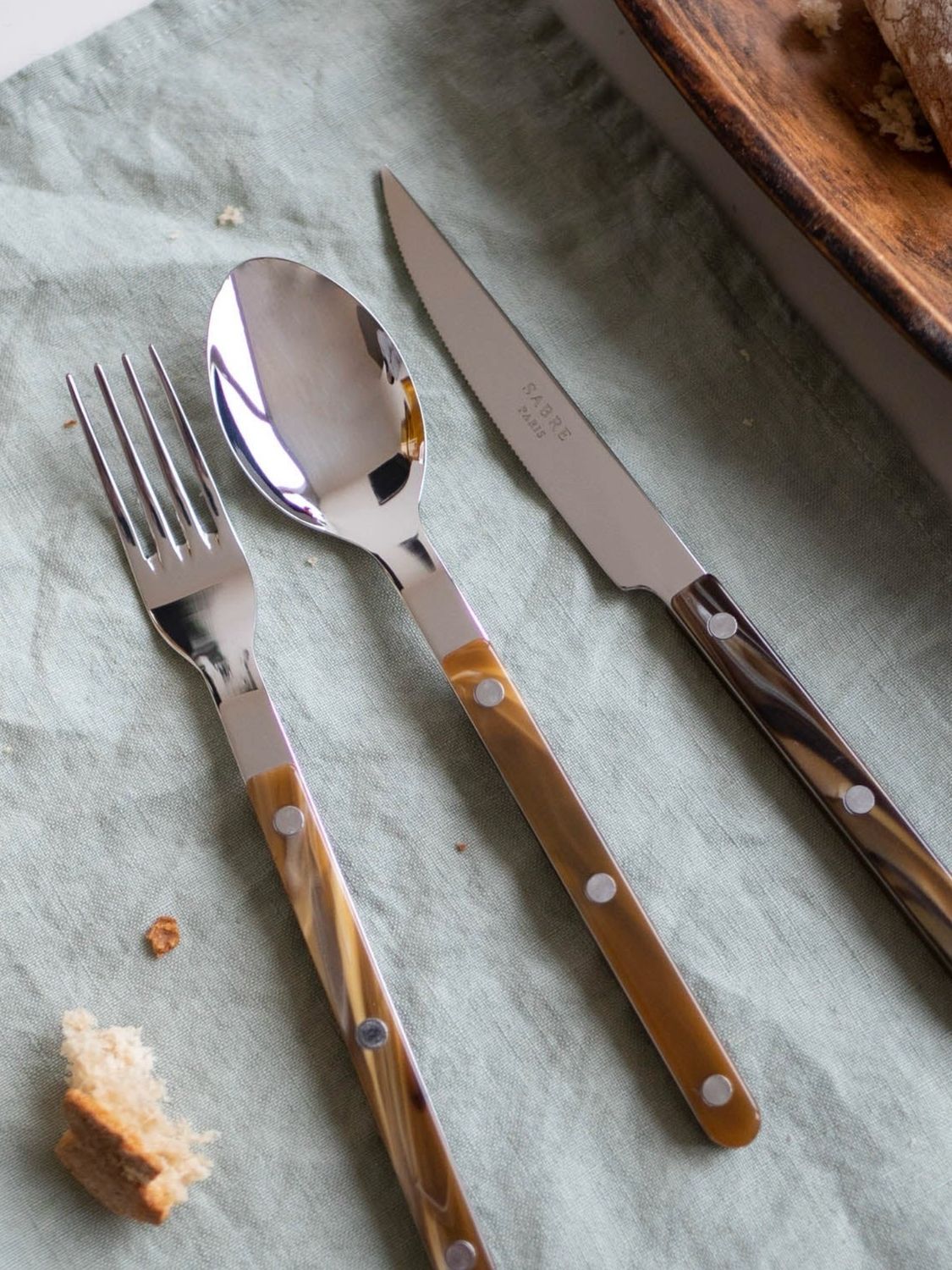 Sabre Bistrot Buffalo Horn Flatware -5 Piece