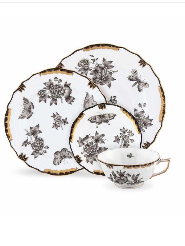 Herend Fortuna Black Dessert Plates Needs 12