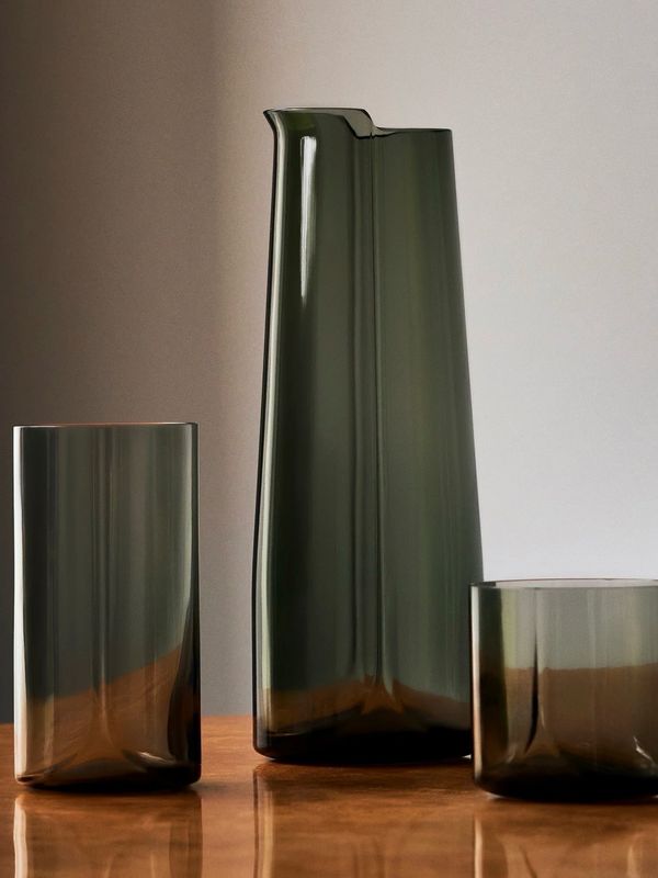 Zaha Hadid Highballs Needs 12