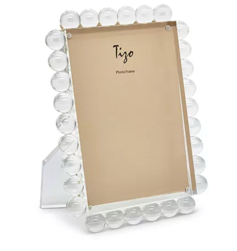 Tizo 8x10 Acrylic Frame Tizo 8x10 Acrylic Frame