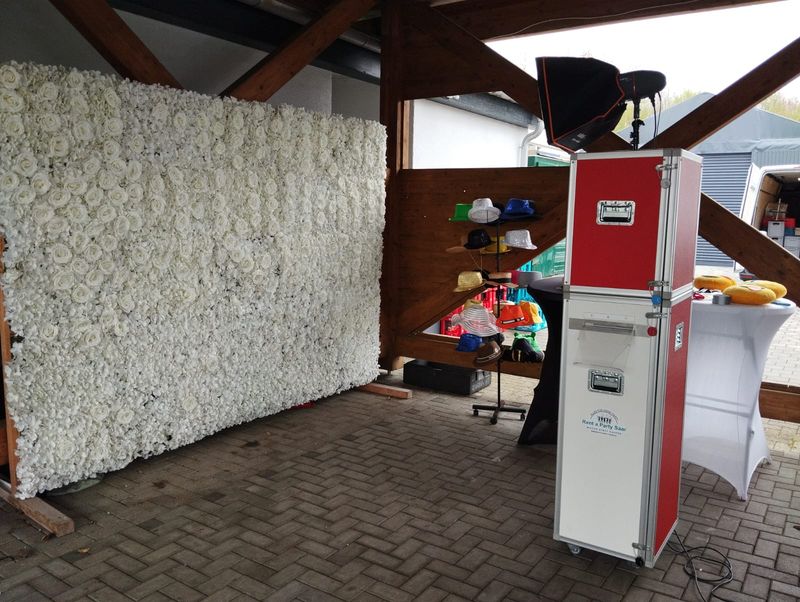 Towerfotobox mit Fotodrucker 400 Ausdrucken