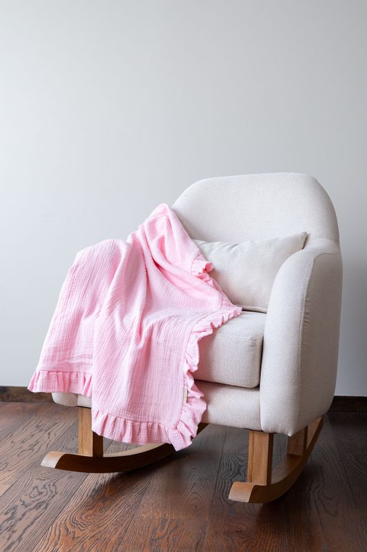 Manta de muselina con vuelos Rosé