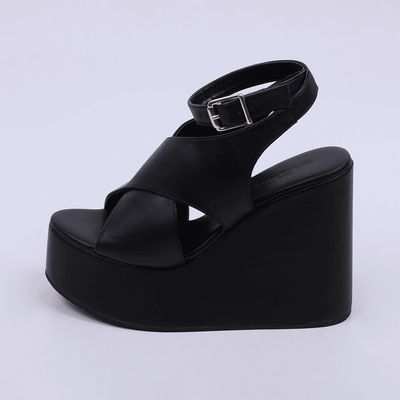 York - Crisscross Wedge Sandal
