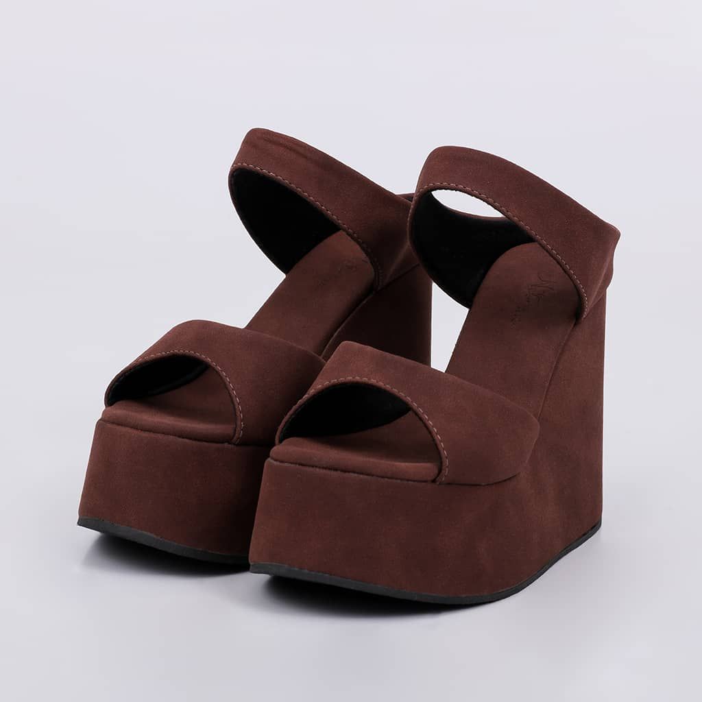 Canadá - Suede Wedge Sandal