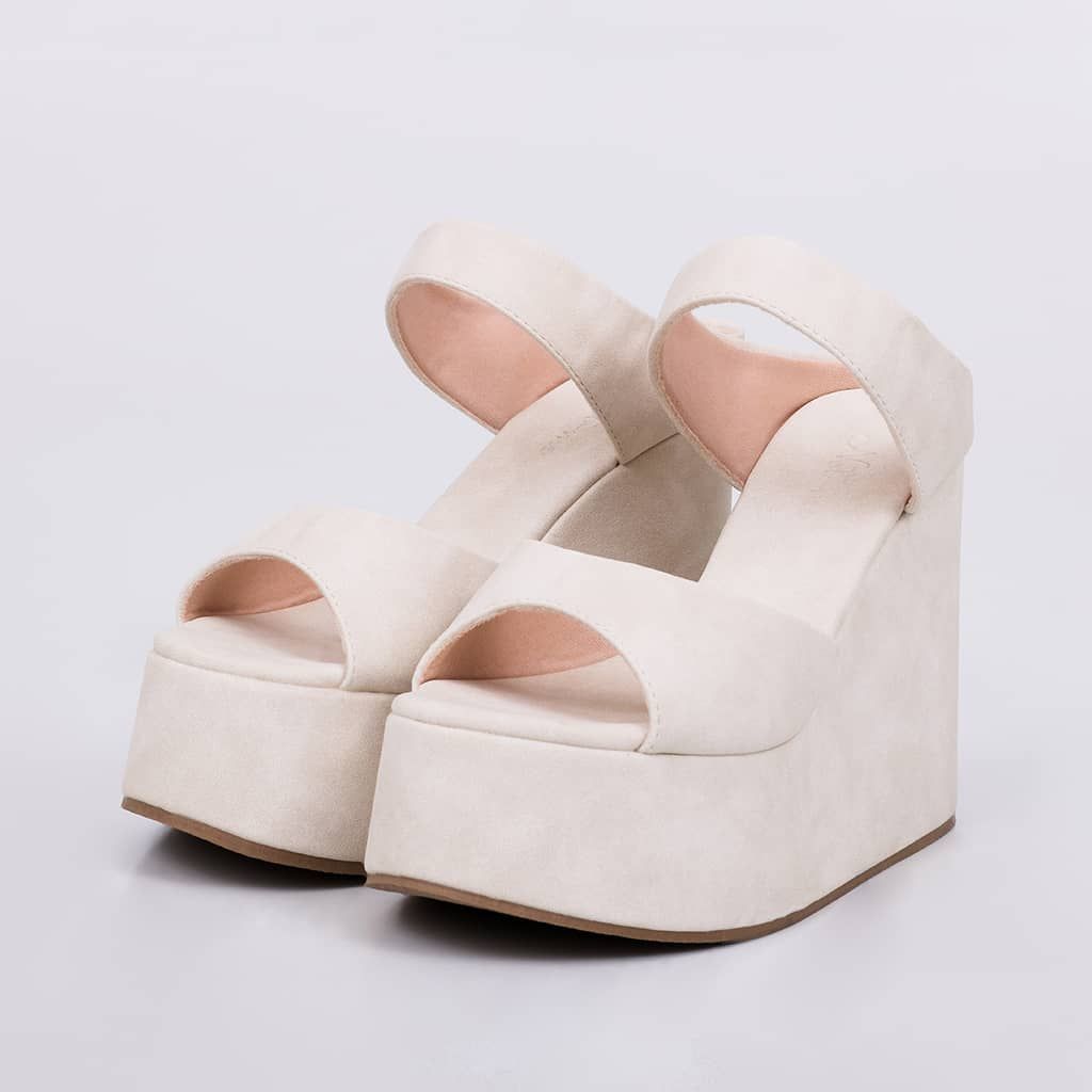 Canadá - Suede Wedge Sandal