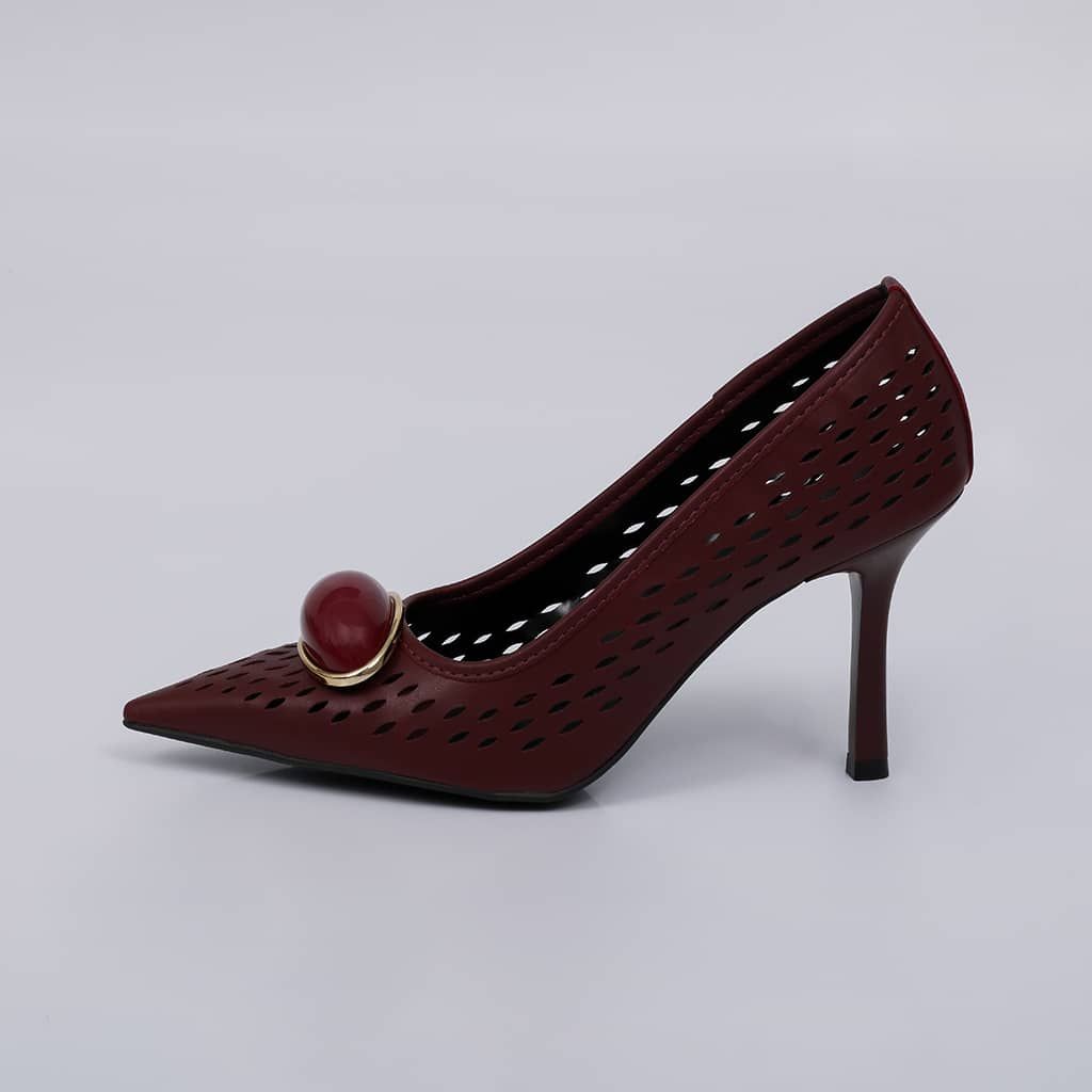 Helena - Cutout Pump