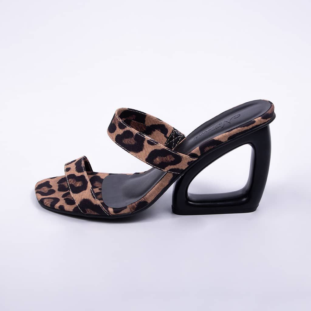 Olinda - Sculptural Mule Sandal
