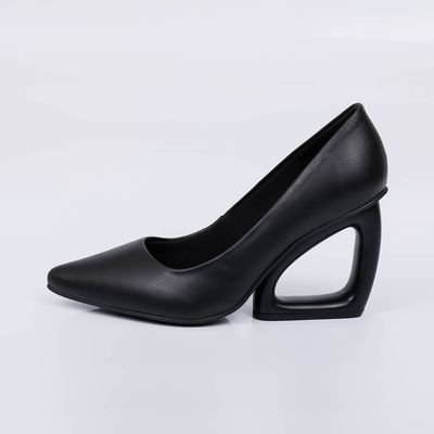 Dara - Sculptural Pump