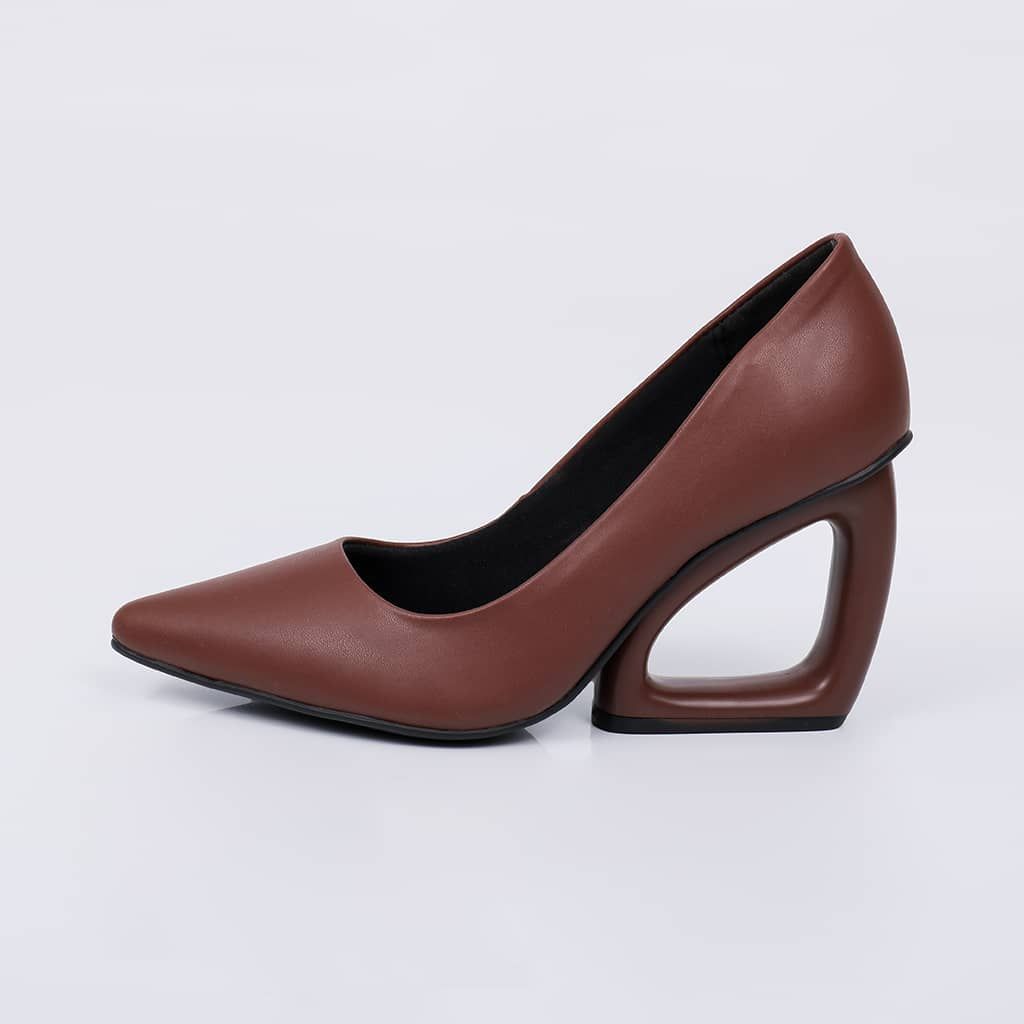 Dara - Sculptural Pump