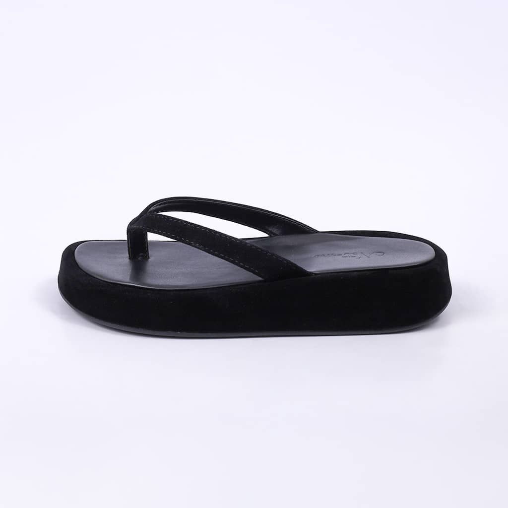 Buzios - Suede Flat Thong Sandal