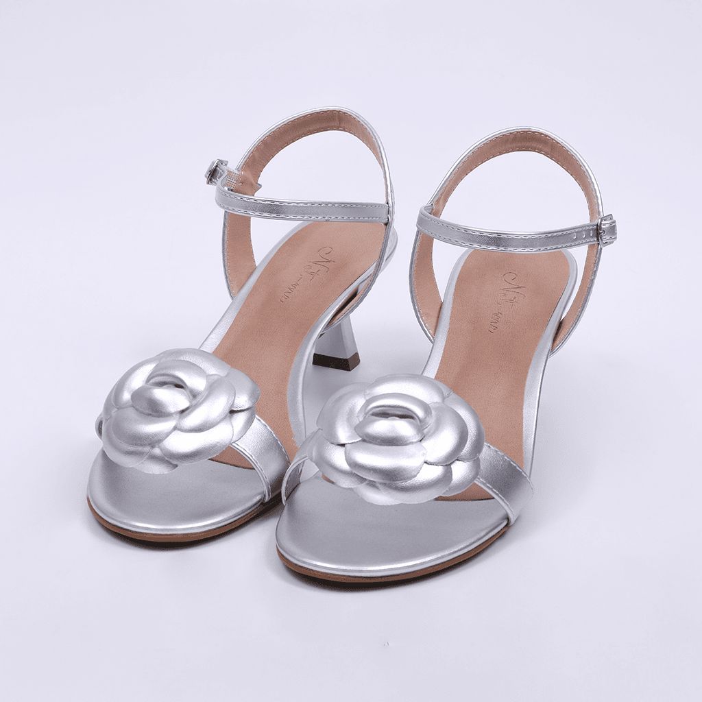 Camélia - Kitten Sandal