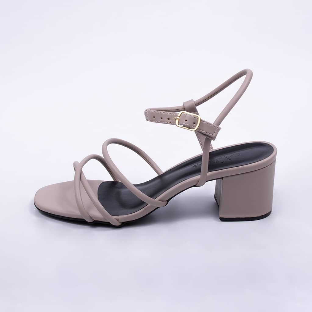 Irlanda - Strap Block Sandal