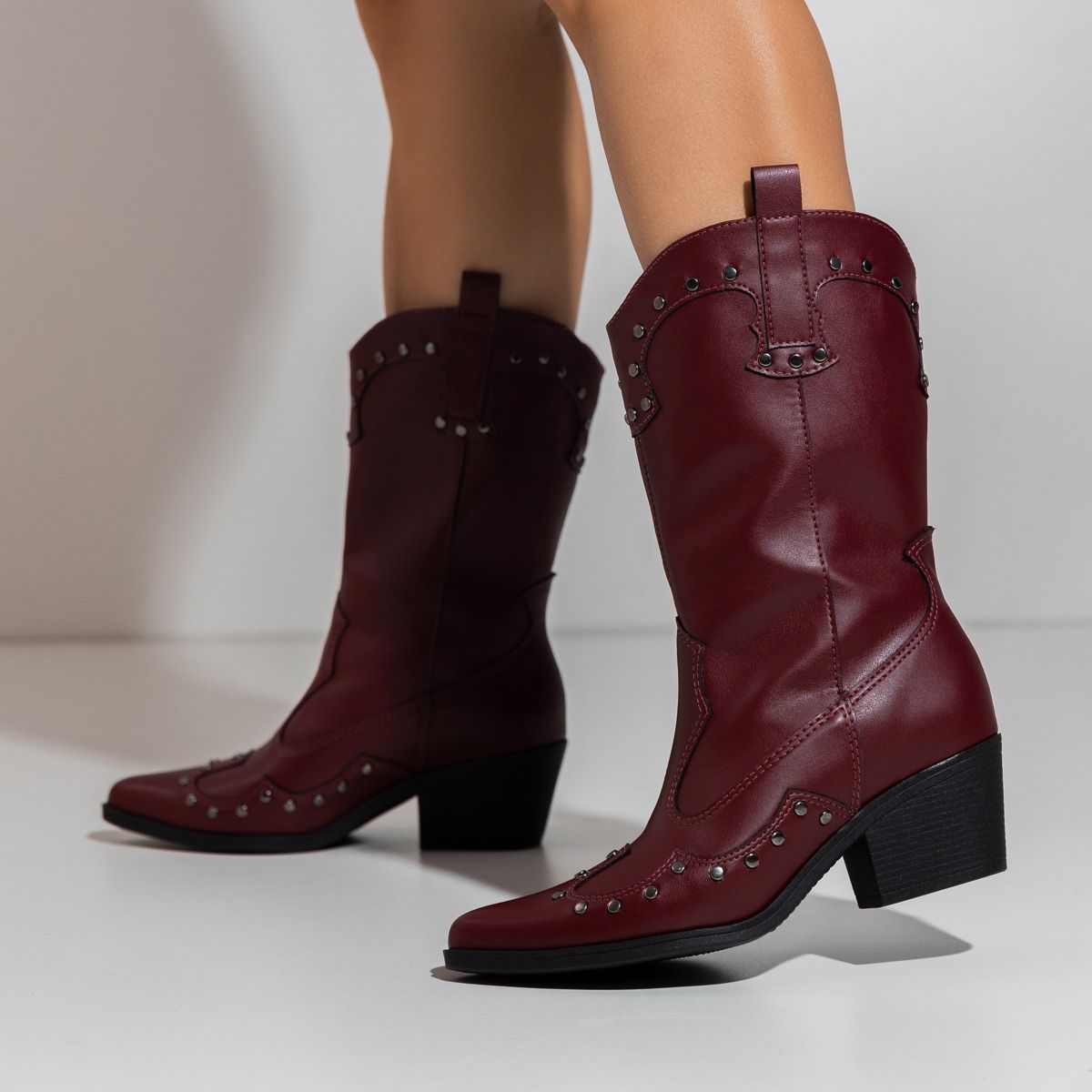 Lorena - Studs Western Block Bootie