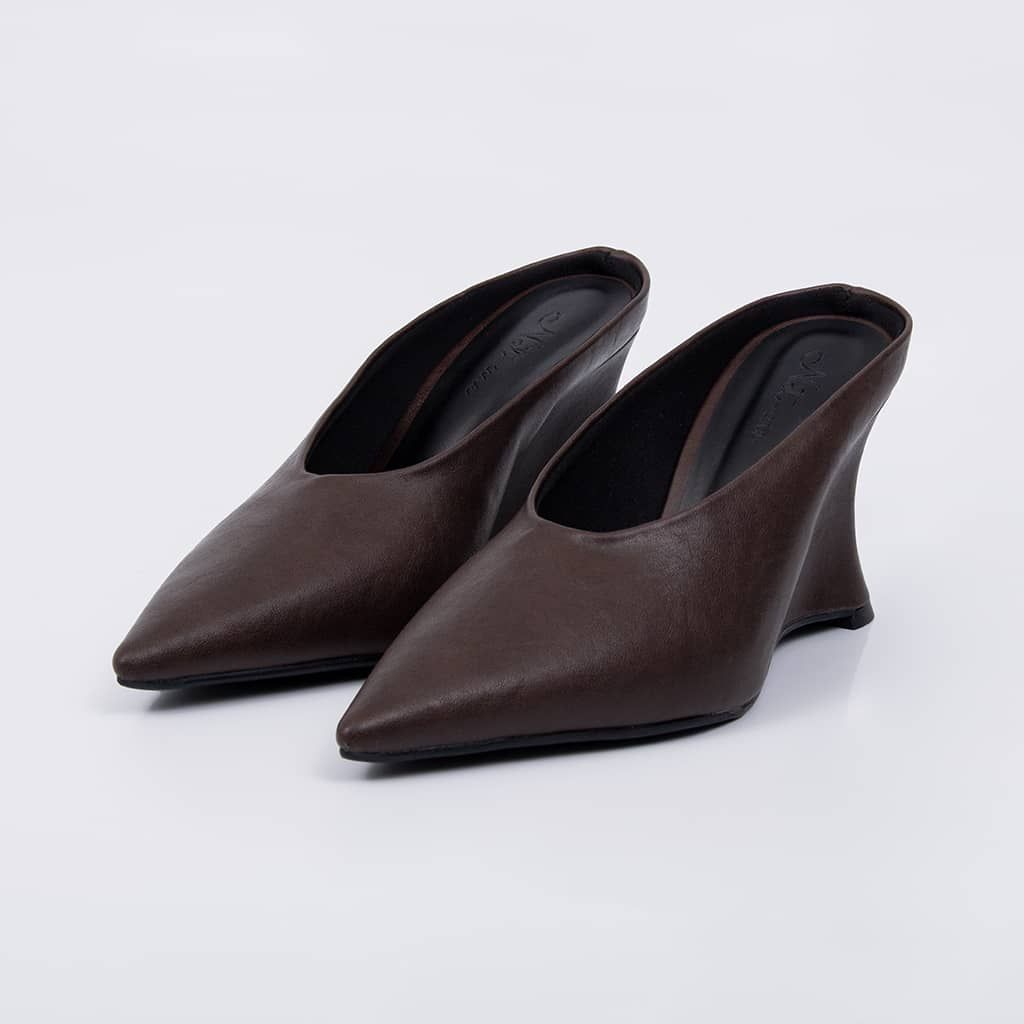 Niza - Wedge Mule Pump