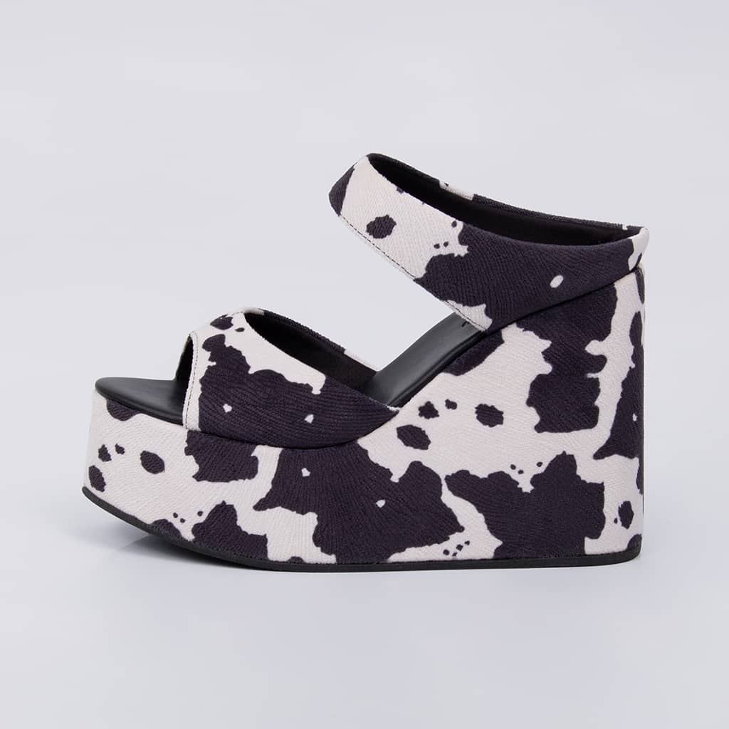Canada - Suede Wedge Sandal