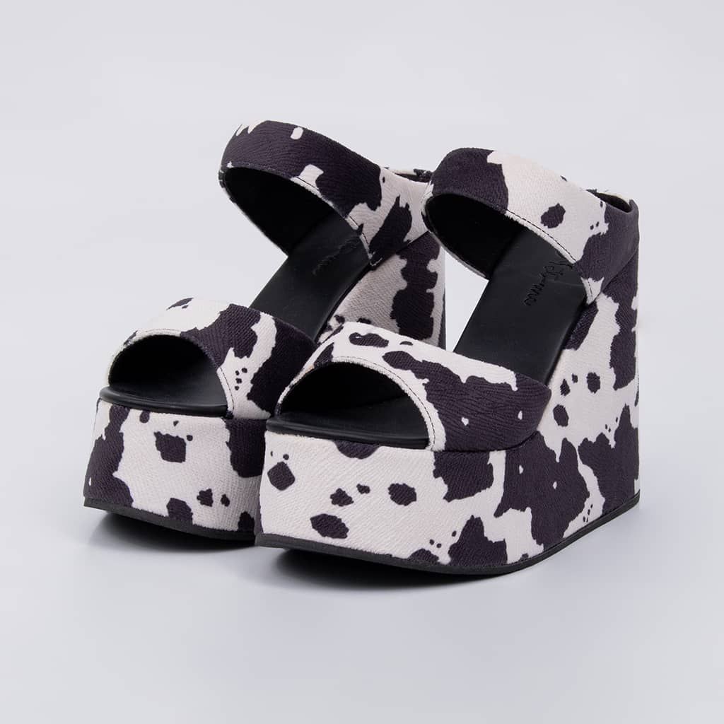 Canadá - Suede Wedge Sandal