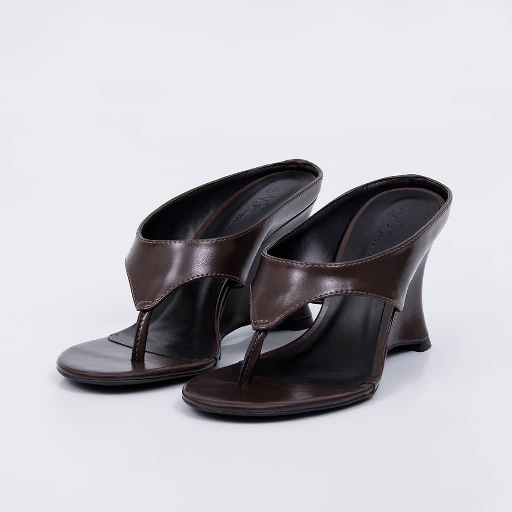 Bali - Mule Thong Wedge Sandal