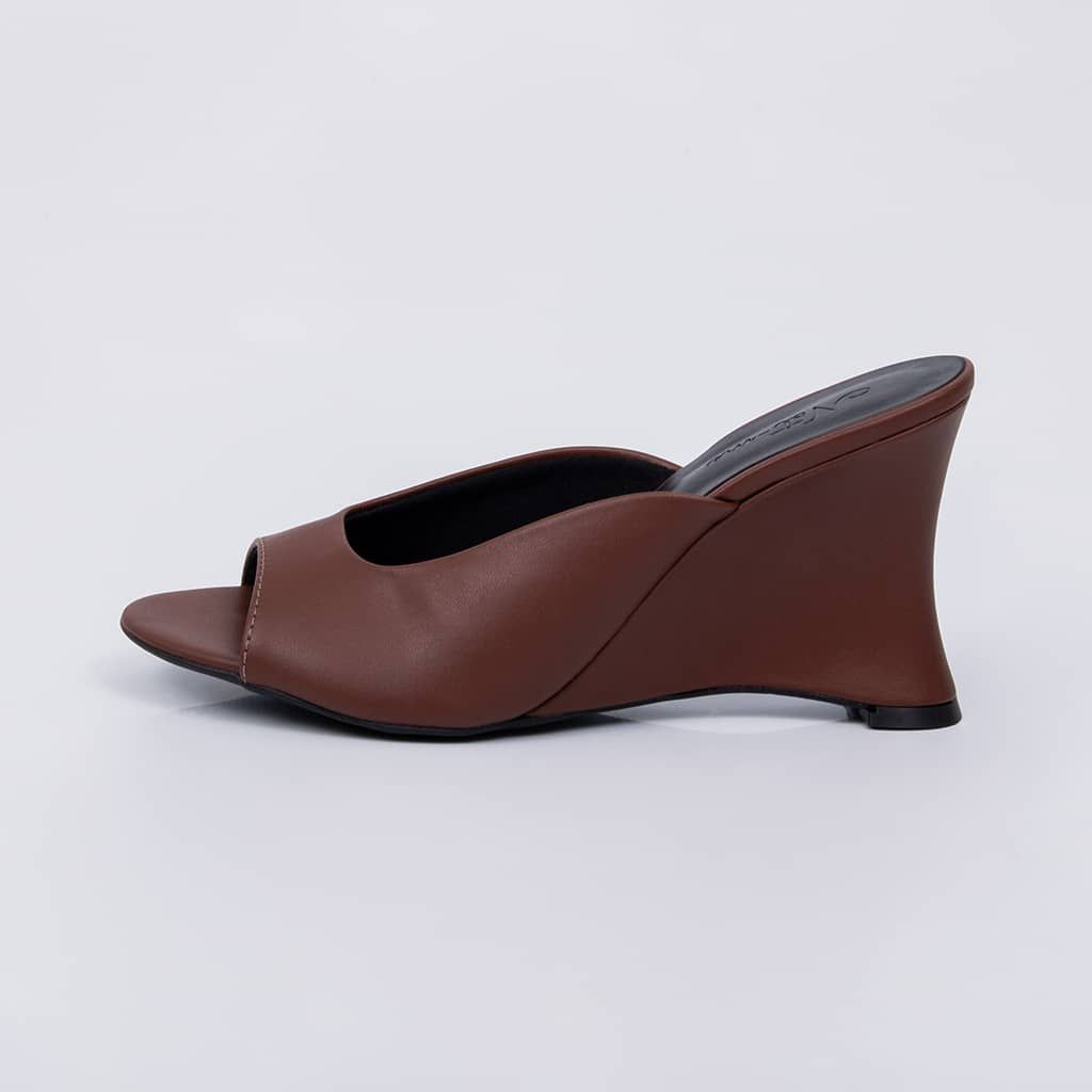Oasis - Mule Wedge Sandal