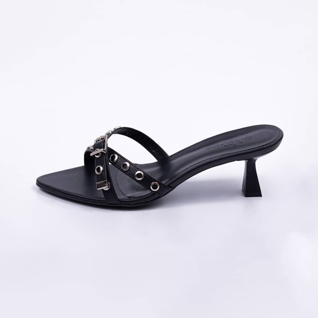 Grace - Studs Low Sandal