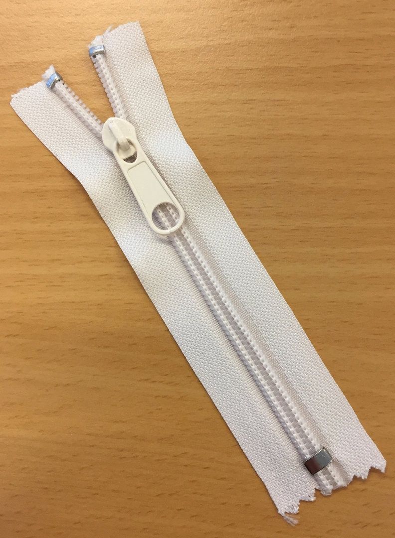Begin stop voor nylon rits maat 8