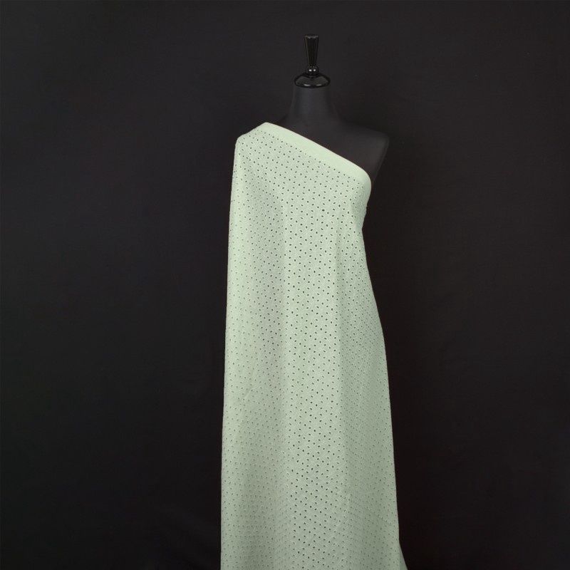 Broderie katoen donker mint groen 140 cm