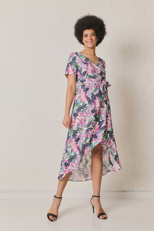 Paarse bloemen viscose