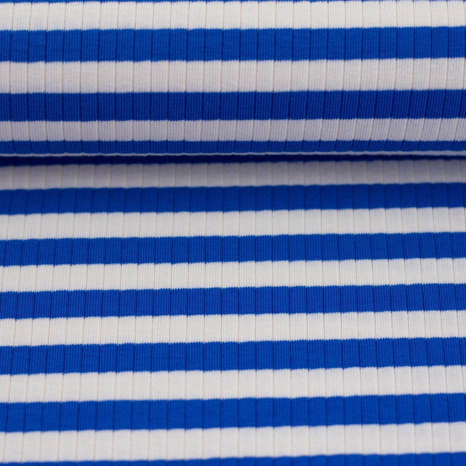 Ringo gestreept blauw wit ribjersey