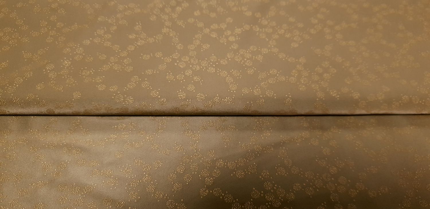 Lycra kaki met fijne bloem goud