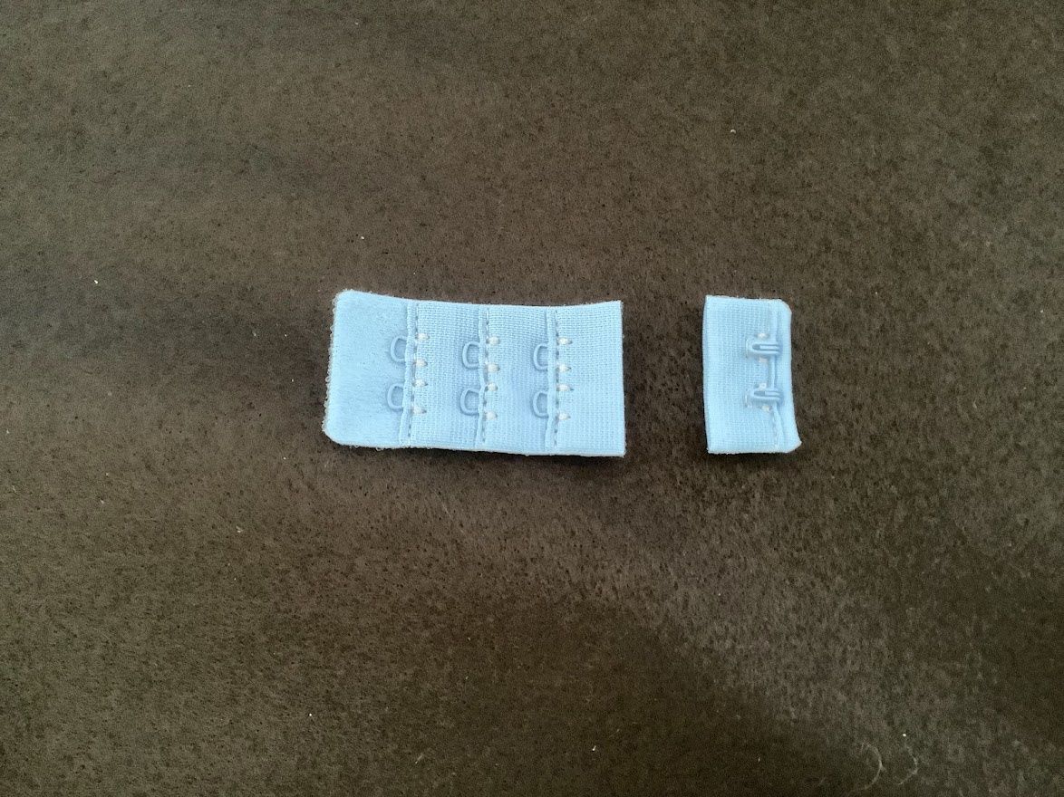 Behasluiting  2x 3  hemels blauw
