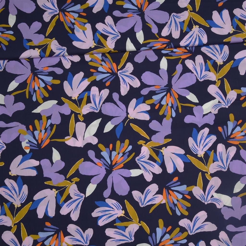Blooming at midnight