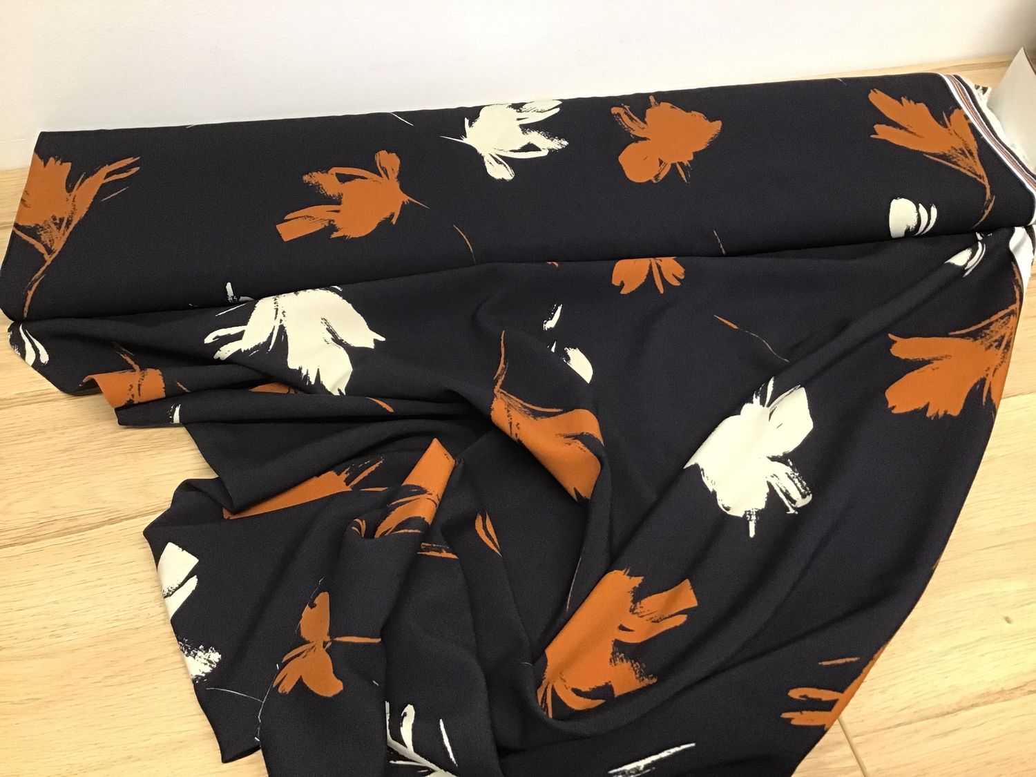 Flower stencil roest