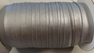 Biais leder zilver