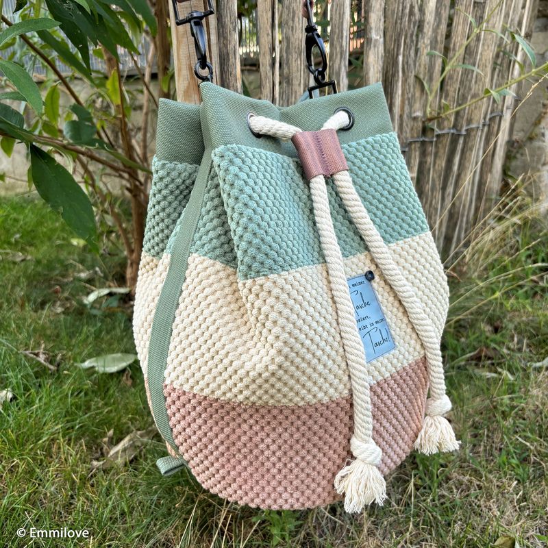 Parma fluweel nopjes blauw