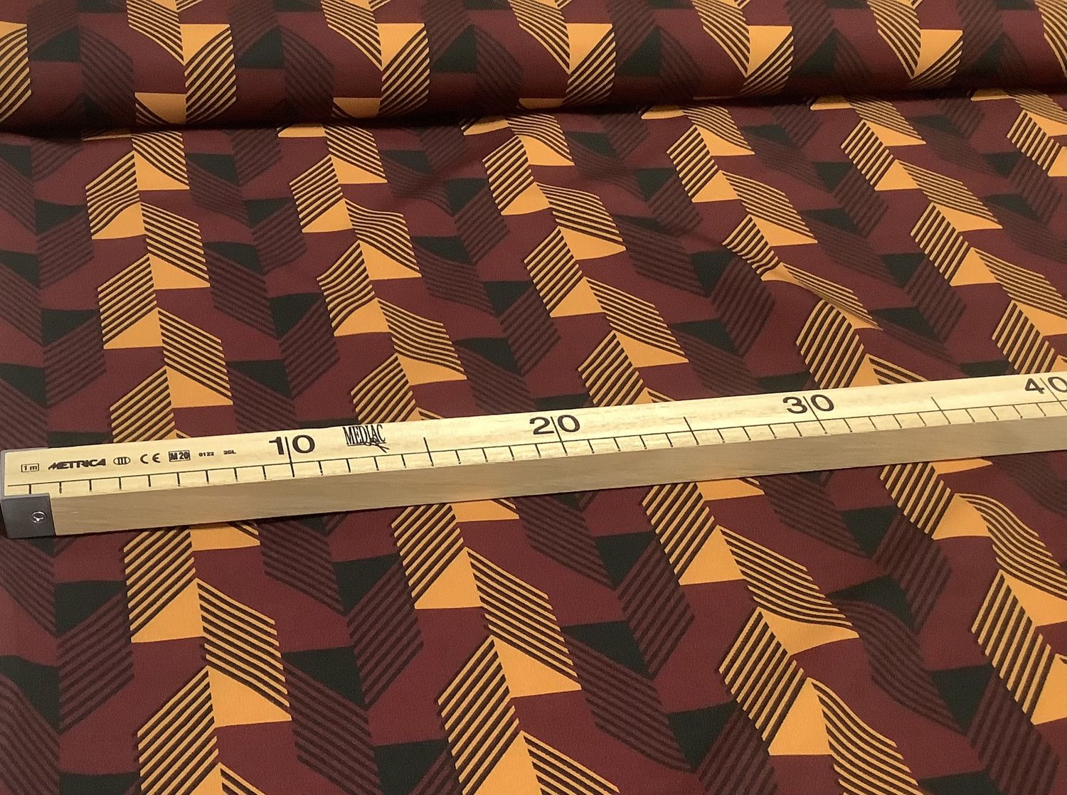 Triangles  ocre