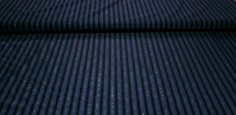 Lycra blauw met streep glitter